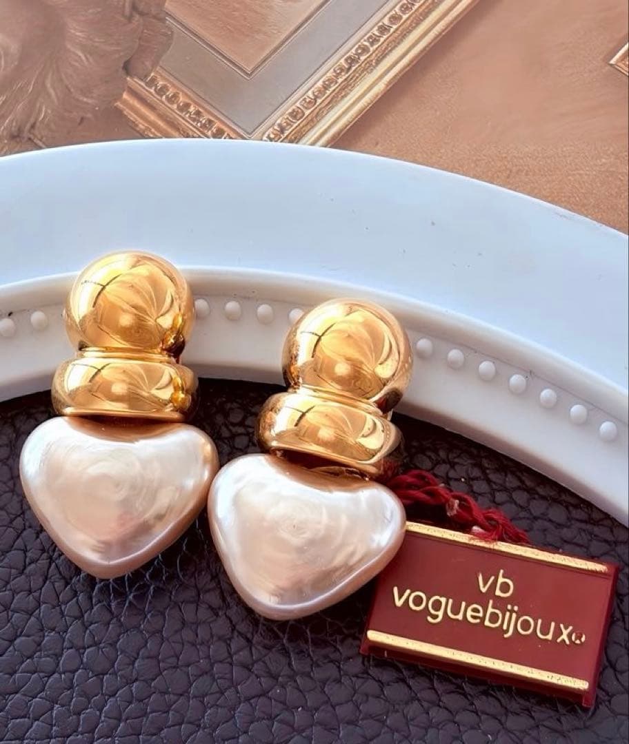 希少Vogue Bijoux 80sハート ヴィンテージイヤリングタグ付H17