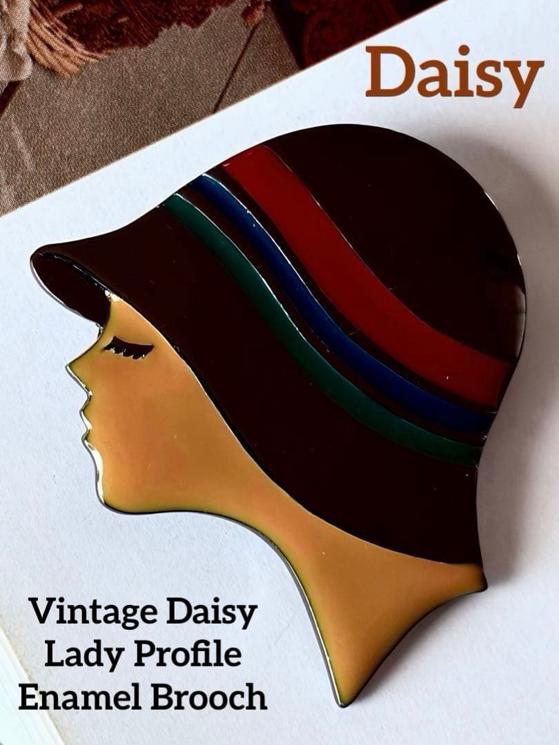 Daisy イギリス 大ぶり ヴィンテージブローチB297