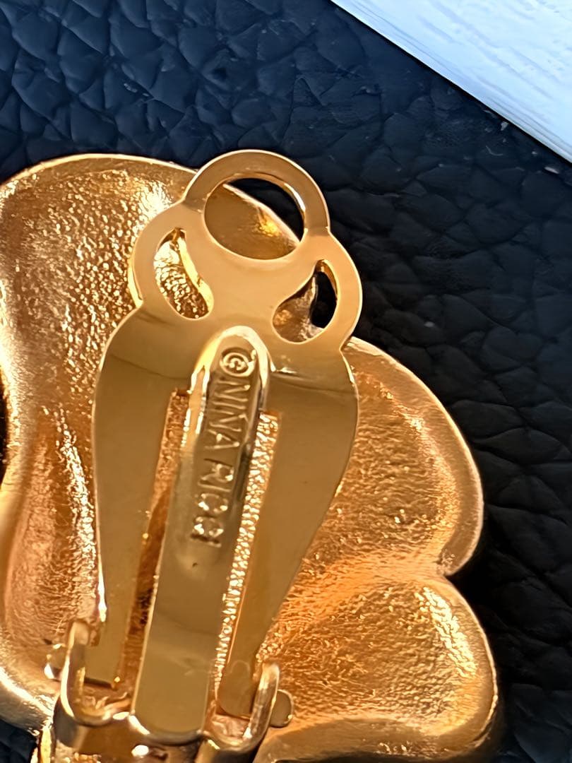 NINA RICCI ボタニカル　ヴィンテージ イヤリング F158