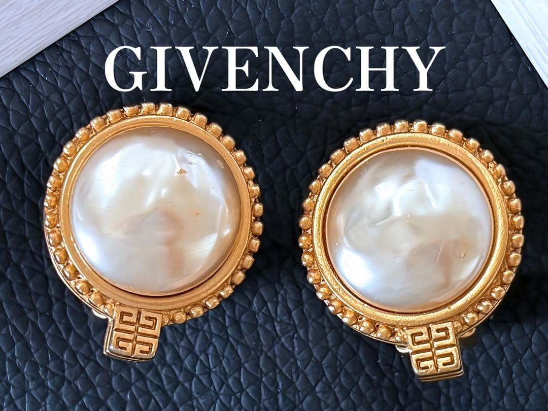 GIVENCHY フェイクパール＆ブランドロゴヴィンテージイヤリングF185