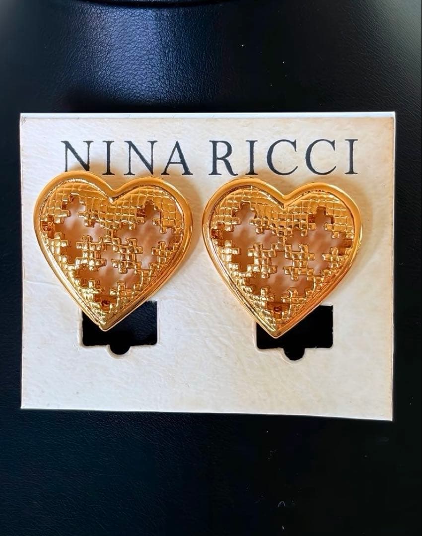 希少デザイン！NINA RICCI ハート＆クロスイヤリングデッドストックF67