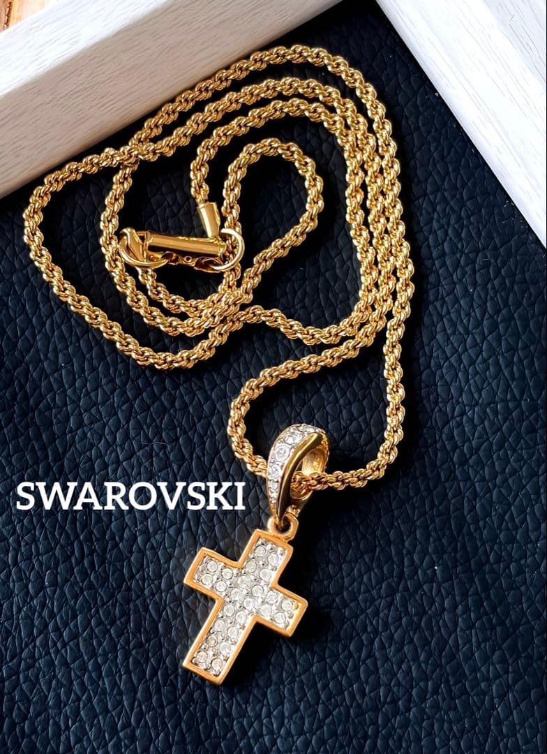 SWAROVSKI クロス ネックレスゴールドカラーF200
