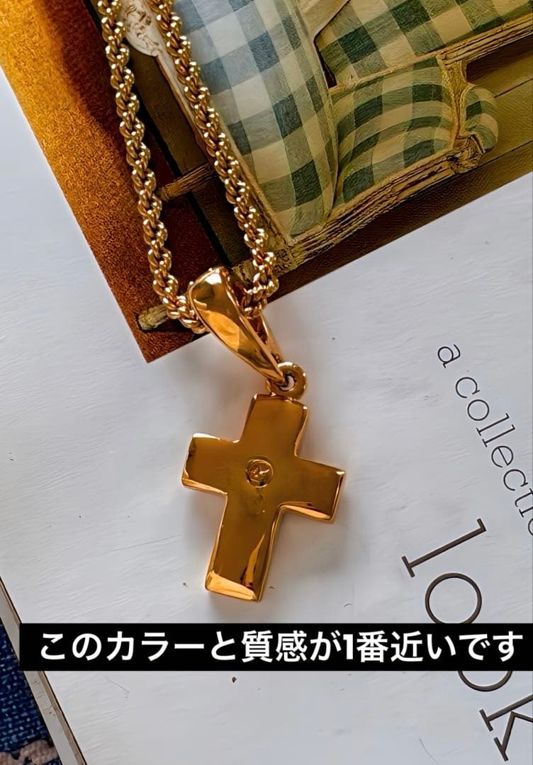 SWAROVSKI クロス ネックレスゴールドカラーF200
