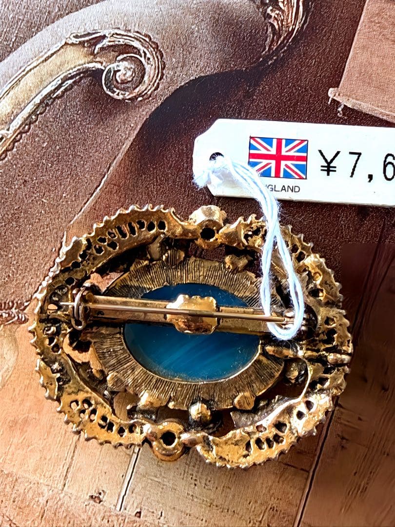 イギリス製 ブルーギブレガラスヴィンテージブローチタグ付A451