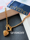 GIVENCHY ハート＆トグル ヴィンテージネックレスタグ付F106